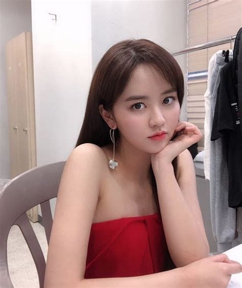 kim so hyun instagram